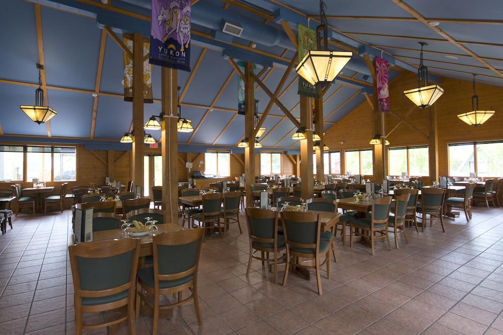 Holland America Dawson City Inn Exterior foto